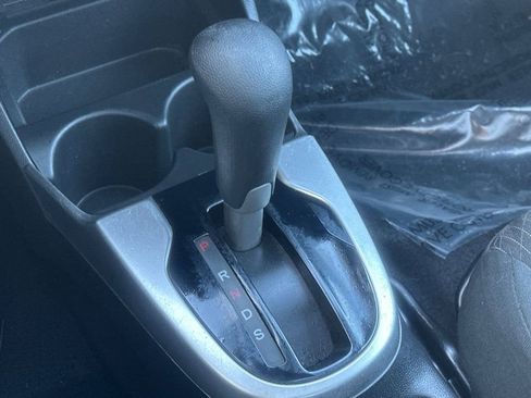 Used 2018 Honda Fit EX image 21