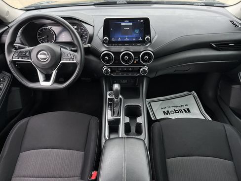 Used 2024 Nissan Sentra SV FWD image 8