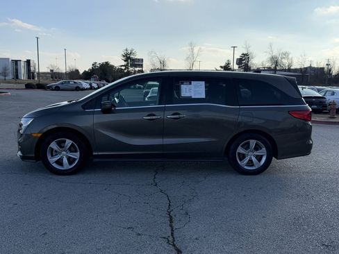 Used 2018 Honda Odyssey EX-L image 4