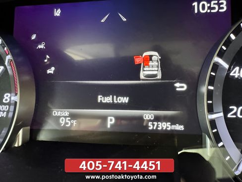 Used 2022 Toyota Highlander XLE AWD/4WD image 23