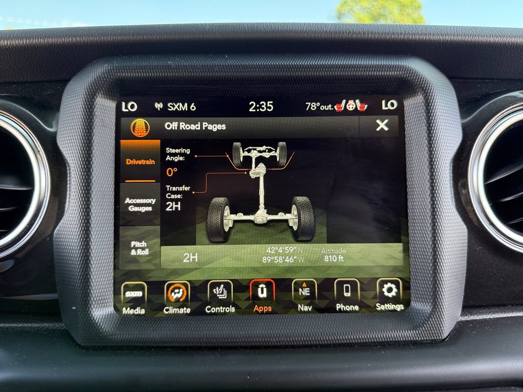 Used 2022 Jeep Wrangler Unlimited Sahara AWD/4WD image 46