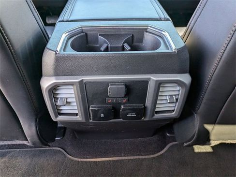 Certified 2018 Ford F150 Platinum w/ Equipment Group 701A Luxury image 19