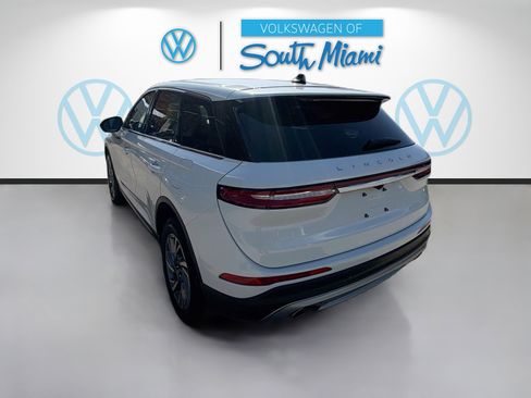 Used 2023 Lincoln Corsair FWD image 5