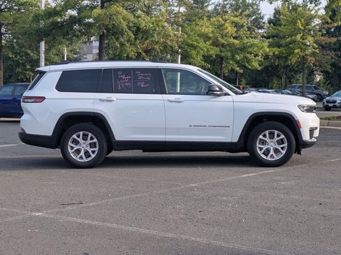 Used 2022 Jeep Grand Cherokee L Limited AWD/4WD image 4
