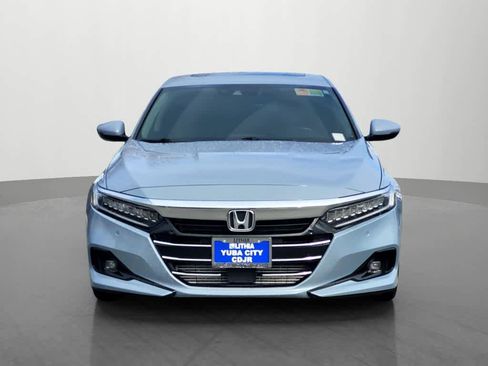 Used 2022 Honda Accord Touring image 2