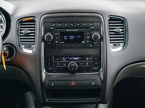 Used 2012 Dodge Durango SXT image 18
