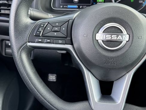 Certified 2024 Nissan Leaf S FWD image 15