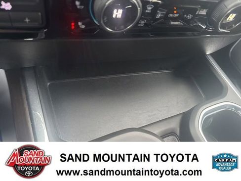 Used 2024 Chevrolet Silverado 1500 High Country w/ High Country Premium Package image 23