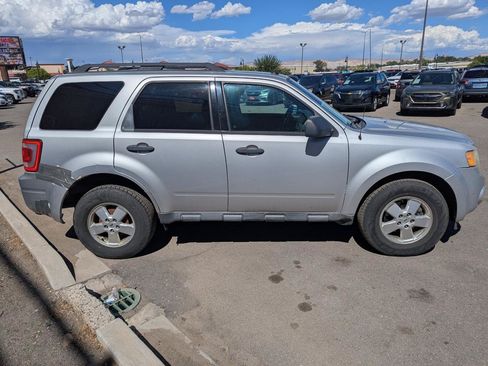 Used 2011 Ford Escape XLT AWD/4WD image 7