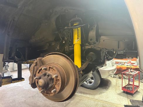 Used 2001 Toyota Land Cruiser image 89