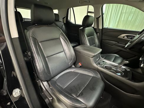 Used 2020 Chevrolet Traverse LS w/ LPO, Floor Liner Package FWD image 22