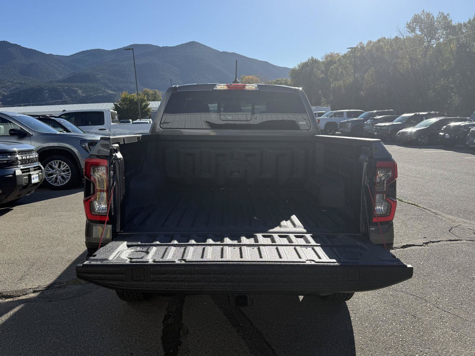 New 2026 Ford Ranger Lariat w/ FX4 Off-Road Package AWD/4WD image 4