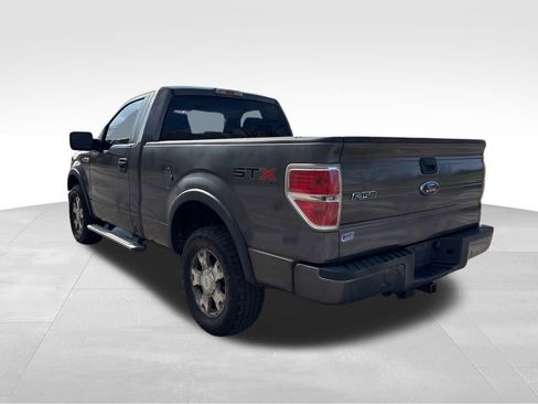 Used 2010 Ford F150 4x4 Regular Cab image 3