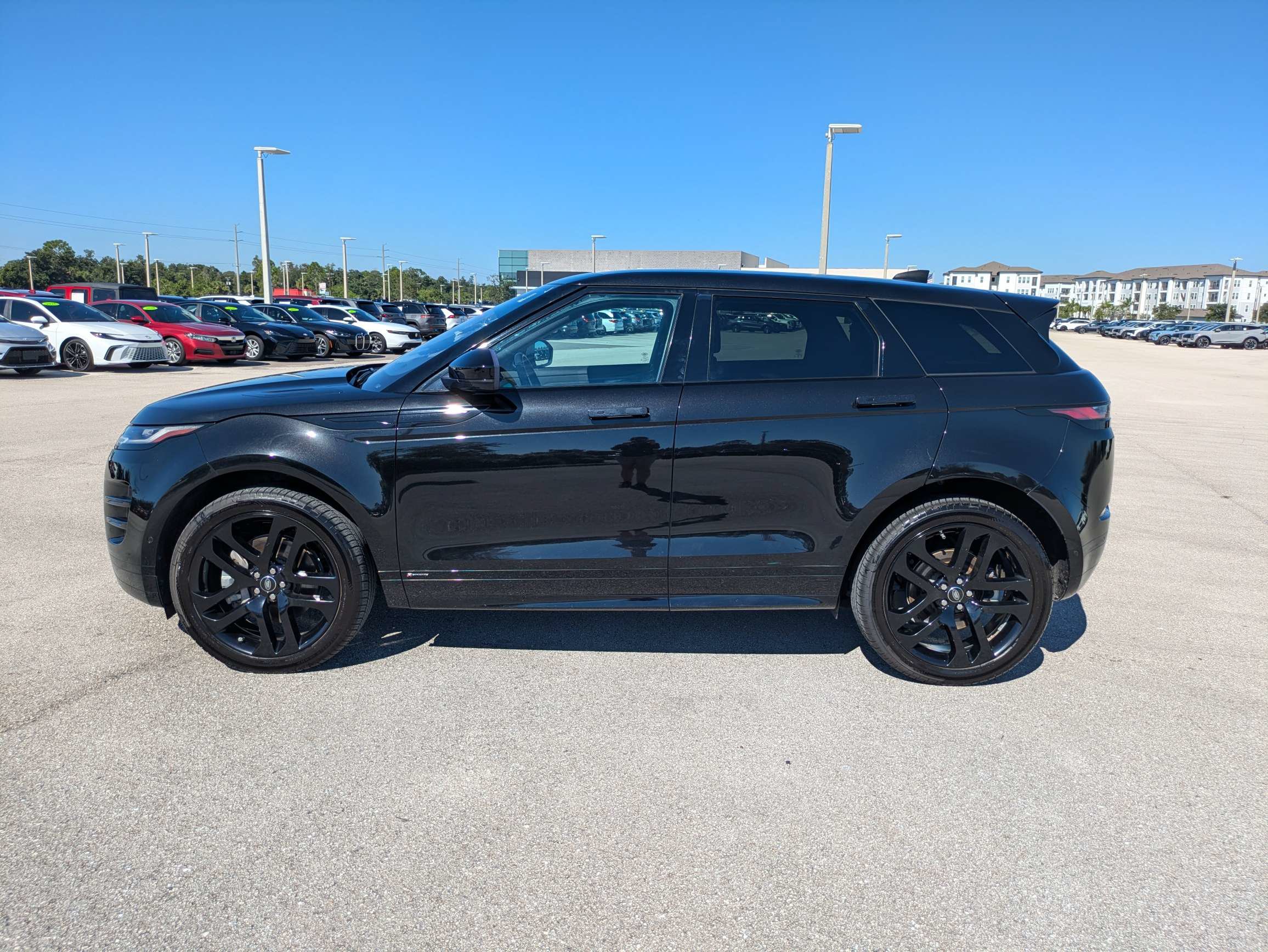 Used 2020 Land Rover Range Rover Evoque R-Dynamic SE AWD/4WD image 7