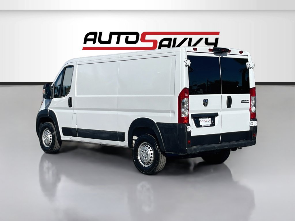 Used 2025 RAM ProMaster 2500 w/ U-Haul Equipment Group FWD image 5