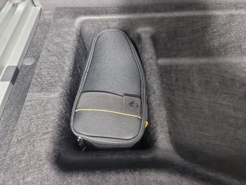 Used 2024 Rivian R1S Adventure AWD/4WD image 34