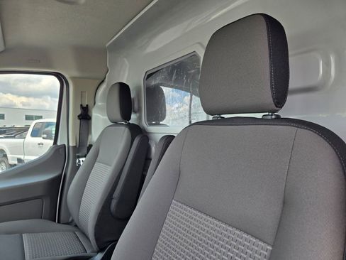 New 2025 Ford Transit 250 Low Roof image 17