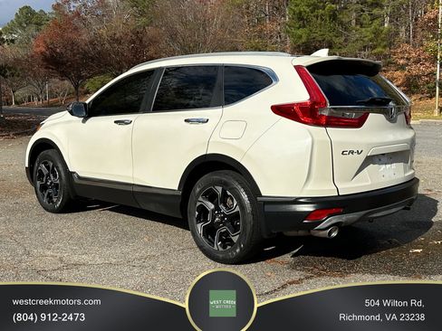 Used 2017 Honda CR-V Touring image 4