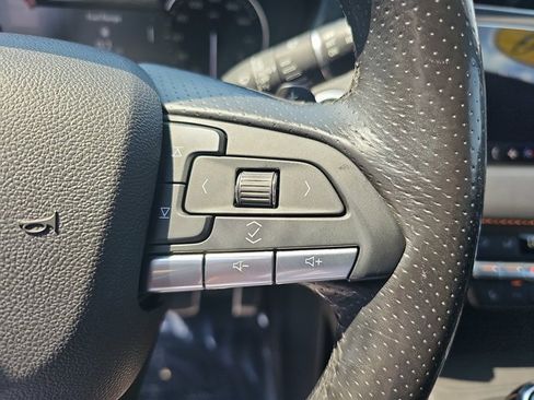 Used 2020 Cadillac XT4 Sport w/ Cold Weather Package image 19