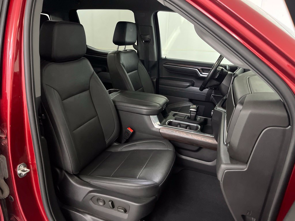 Used 2023 GMC Sierra 1500 SLT w/ SLT Convenience Package AWD/4WD image 17
