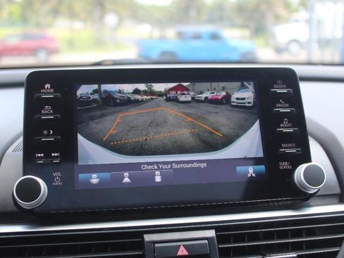 Used 2021 Honda Accord EX image 20