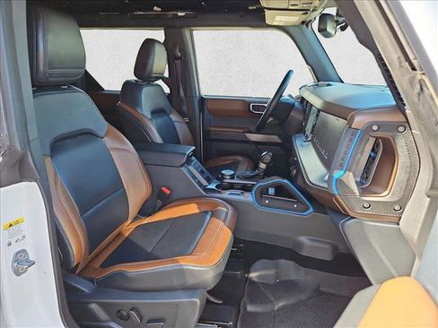 Used 2023 Ford Bronco Outer Banks w/ Sasquatch Package image 21
