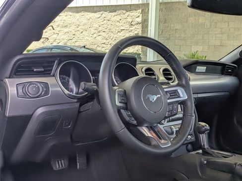 Used 2019 Ford Mustang Coupe w/ Equipment Group 101A RWD image 5