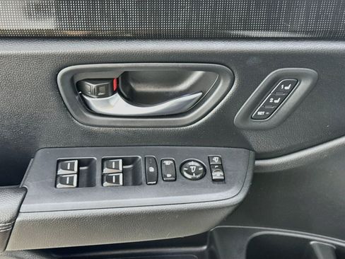 Used 2023 Honda Pilot Elite image 23