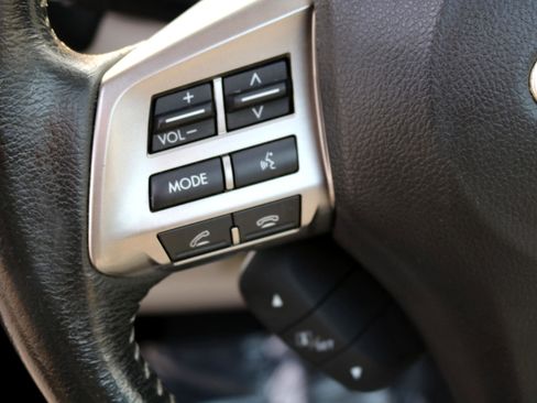 Used 2014 Subaru Forester 2.5i Limited image 17