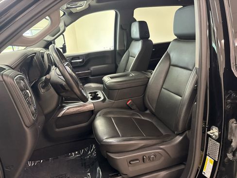 Used 2020 Chevrolet Silverado 2500 LTZ w/ LTZ Convenience Package AWD/4WD image 30