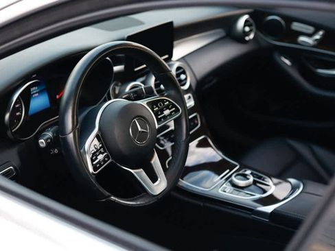 Certified 2019 Mercedes-Benz C 300 4MATIC Sedan image 18