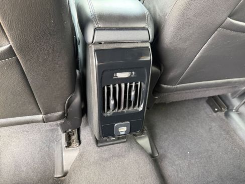 Used 2025 Jeep Compass Trailhawk w/ Trailer Tow Group image 23