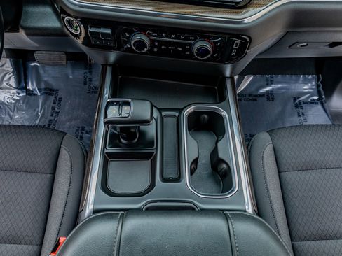 Used 2023 Chevrolet Silverado 1500 LT Trail Boss AWD/4WD image 28