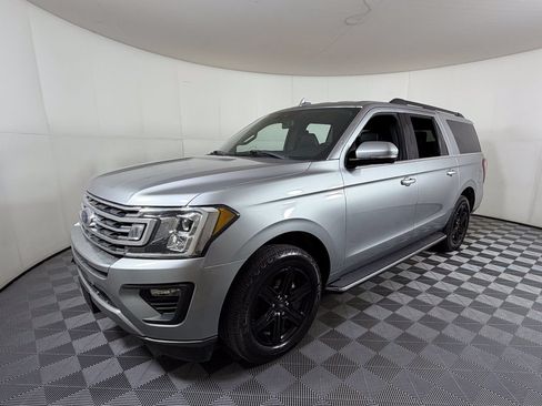 Used 2021 Ford Expedition Max XLT RWD image 2