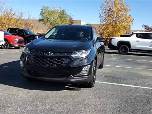 Certified 2019 Chevrolet Equinox LT image 3