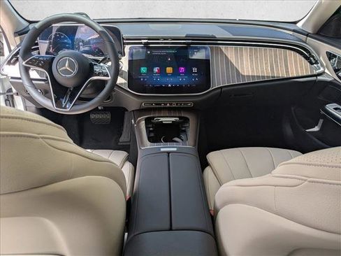 New 2026 Mercedes-Benz E 350 4MATIC Sedan image 13