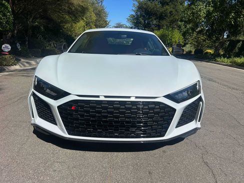 Used 2022 Audi R8 V10 performance AWD/4WD image 2