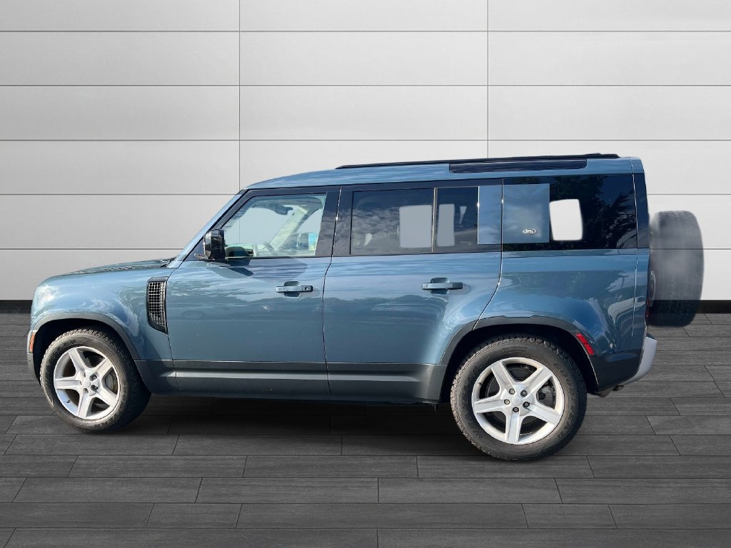 Used 2020 Land Rover Defender 110 HSE AWD/4WD image 2