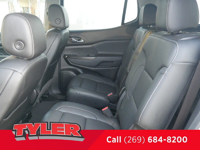Used 2021 GMC Acadia SLT w/ Preferred Package FWD image 36