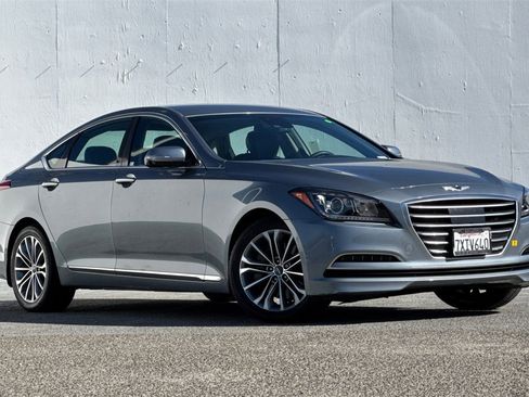 Used 2017 Genesis G80 3.8 image 2