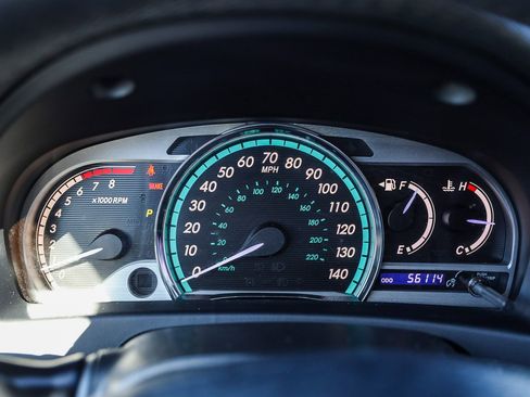 Used 2012 Toyota Venza XLE w/ Tow Pkg image 23