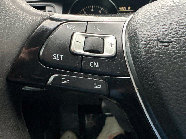 Used 2015 Volkswagen Jetta S FWD image 16