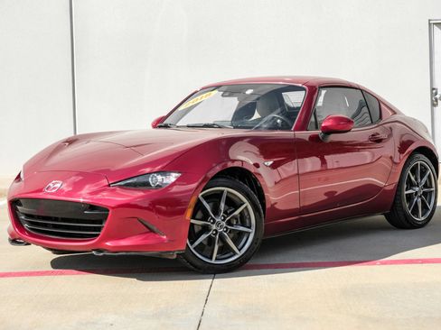 Used 2018 MAZDA MX-5 Miata RF Grand Touring RWD image 6