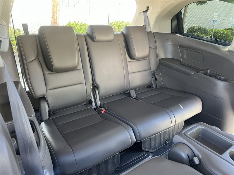 Used 2017 Honda Odyssey EX-L image 22