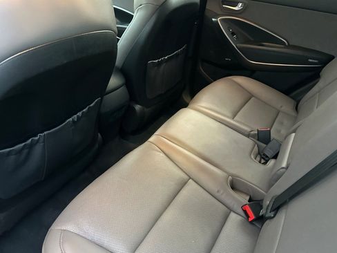 Used 2017 Hyundai Santa Fe Sport image 13