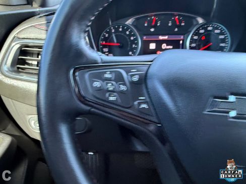 Certified 2022 Chevrolet Equinox RS w/ Infotainment Package image 27