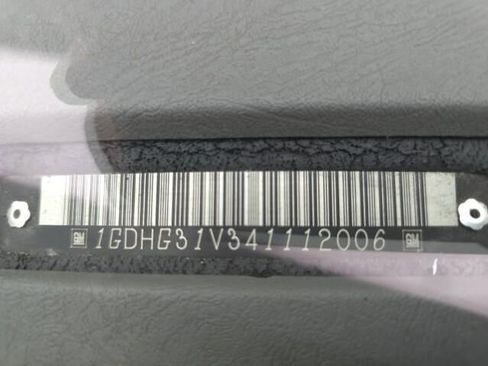 Used 2004 GMC Savana 3500 image 21