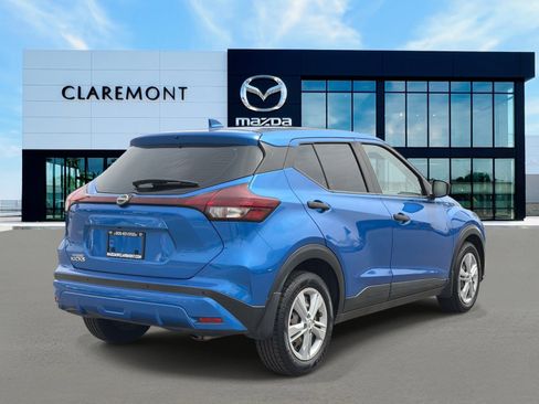 Used 2022 Nissan Kicks S w/ Interior Electronics Package image 5