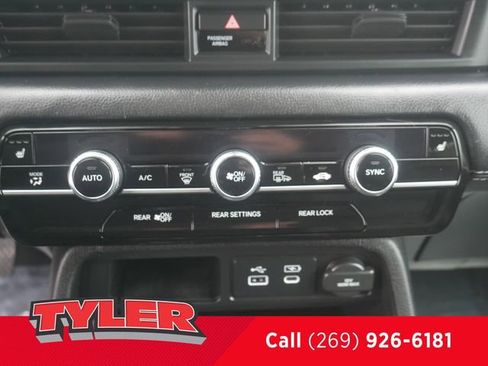 Used 2023 Honda Pilot EX-L image 29