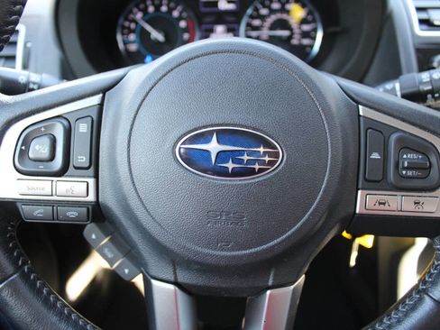 Used 2018 Subaru Forester 2.5i Limited AWD/4WD image 16